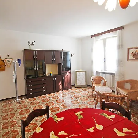 Apartment Locazione Turistica Maurizio *